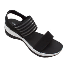 Load image into Gallery viewer, Women&#39;s Comfort Strap Sandals Black
